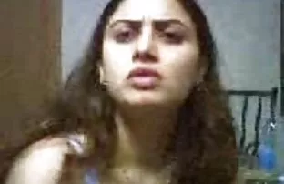 Schlanke babe bittet ...