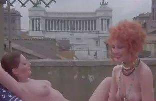 Eine alternde Frau s ...