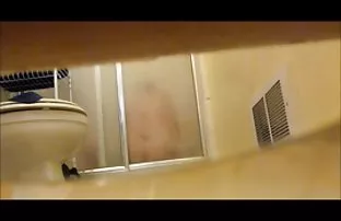 Zwei freuten sich, u ...