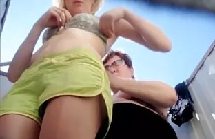 Nackte Schlampe mast ...