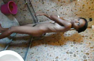 Zwei Frauen mit ries ...