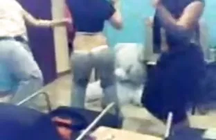 Junge sexy Schlampen ...