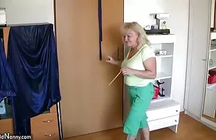 Lesben Gummi in Anal