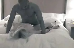 Russische Baby fickt ...