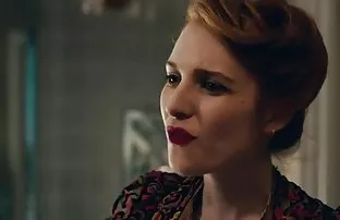 Fickt eine junge Hot ...