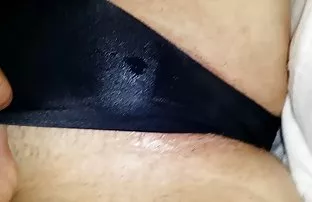 Brünette in Strümpfe ...