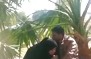 Zwei Großvaters jung ...