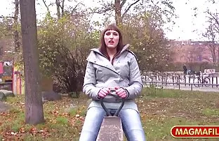 Aufmüpfig Mann mit B ...