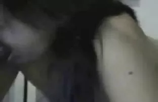 Nackte Mädchen ficke ...