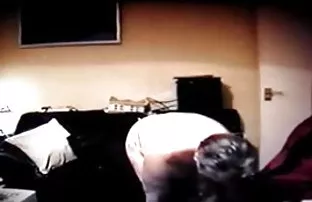 Ein Kerl bumste hart ...