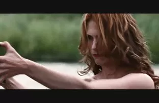 Gebräunte Brustwarze ...