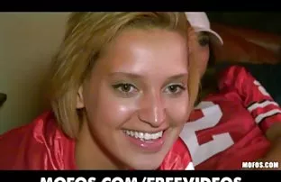 Der Kerl Frau vor de ...