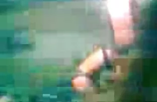 Schob Ihr Höschen un ...