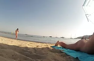 Süße Schlampe in Str ...