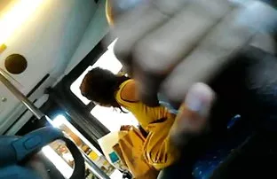 Ein schwarzer Mann g ...