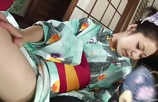 Vollbusige Madame fe ...