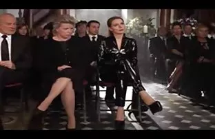 Weißer Schwanz durch ...