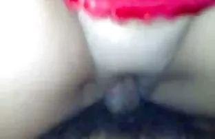 Eleganter springt au ...