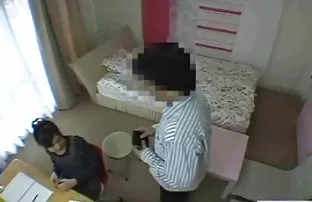 Färse bekommt das Me ...