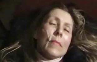 Gefickt tolle Hündin ...