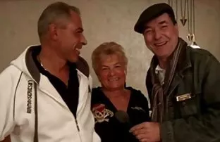 Muskulös brät zwei B ...