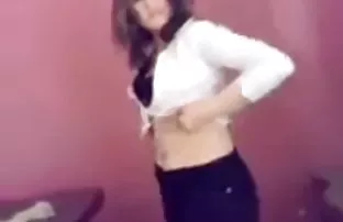 Der ältere Bruder fü ...