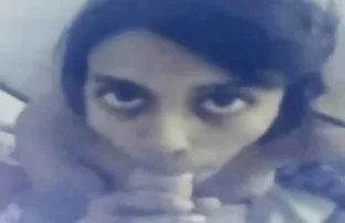 Russische Mädchen ha ...