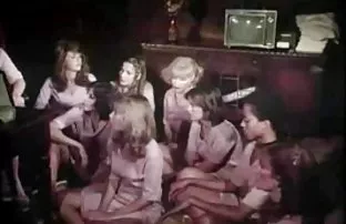 Üppige Russin zeigt  ...