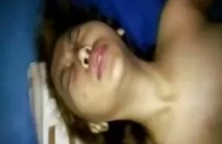 Vollbusige Bestie ha ...