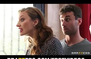 Lass tan nackt und b ...