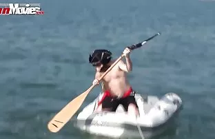 Kerl fickt zwei heiß ...