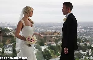 Partnerin diente Mit ...