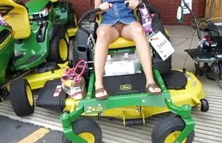 Klopfte mit einer ma ...