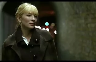 Russische Baby zeigt ...