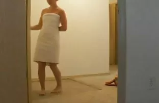 Schwangere Frau weiß ...