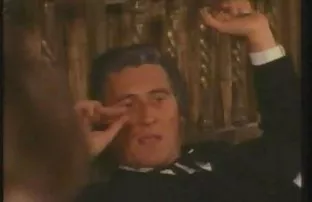 Sehr tief auf den Ba ...